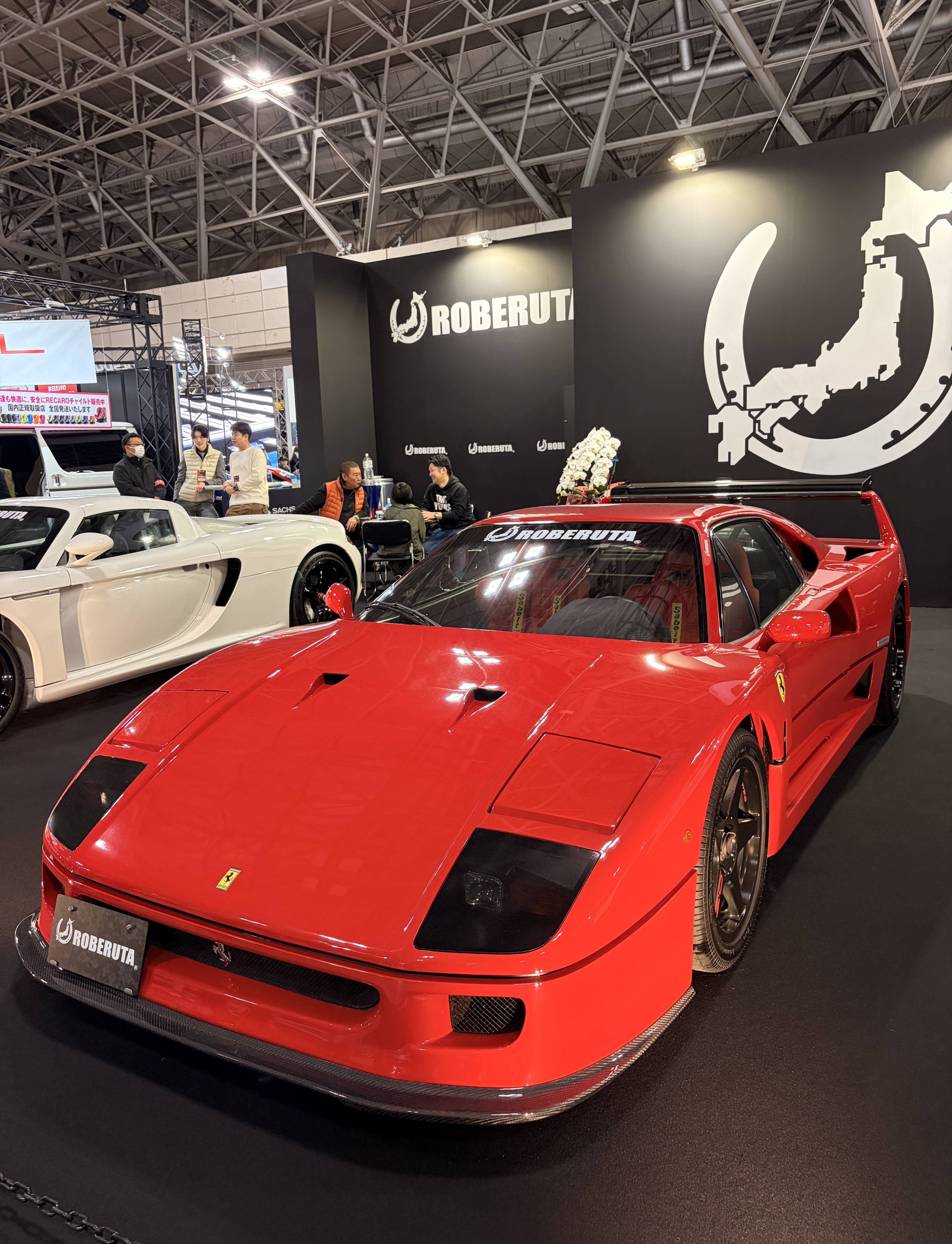 ROBERTA Ferrari F40