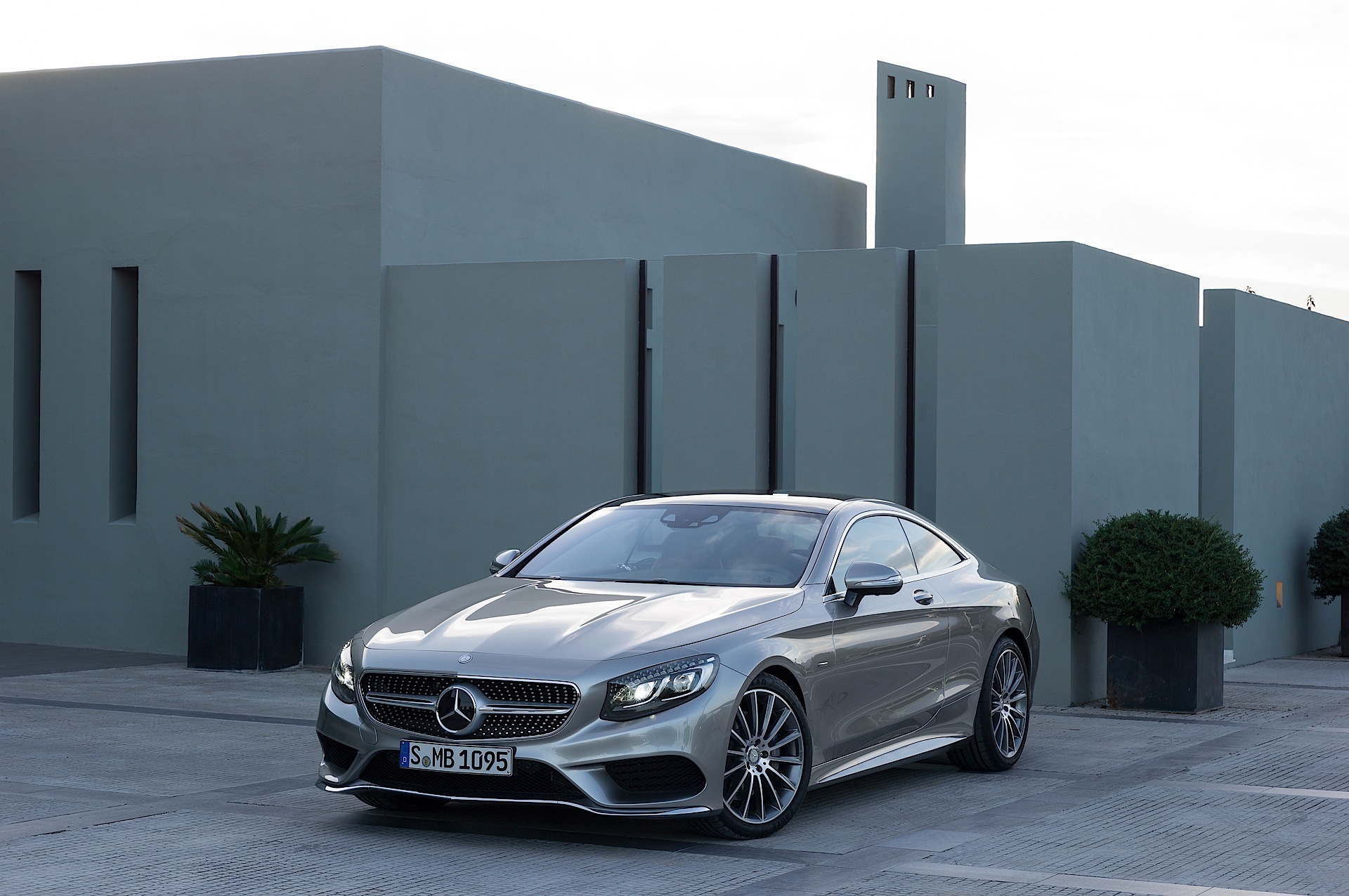 Mercedes-Benz S-Class Coupe (C217) オプションイメージ